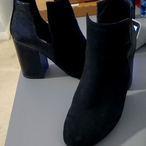 Black Steve Madden Bootues6